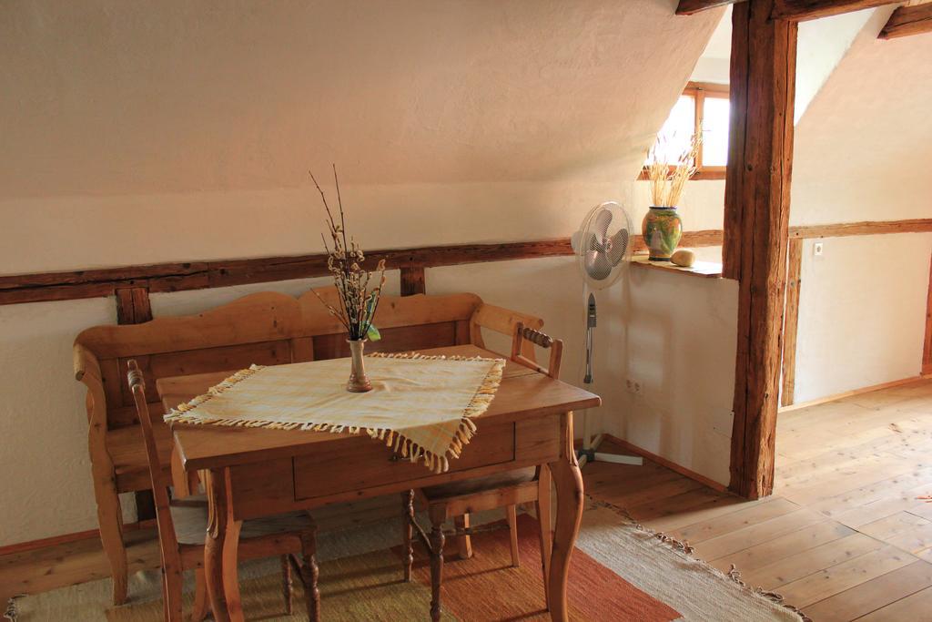 Ferienwohnungen Sonnenberg Ratsch an der Weinstrasse Exterior photo